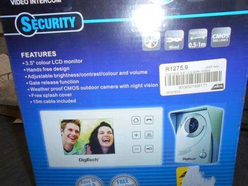 DIGITECH 3.5" HANDS FREE COLOUR VIDEO INTERCOM - ( NEW )
